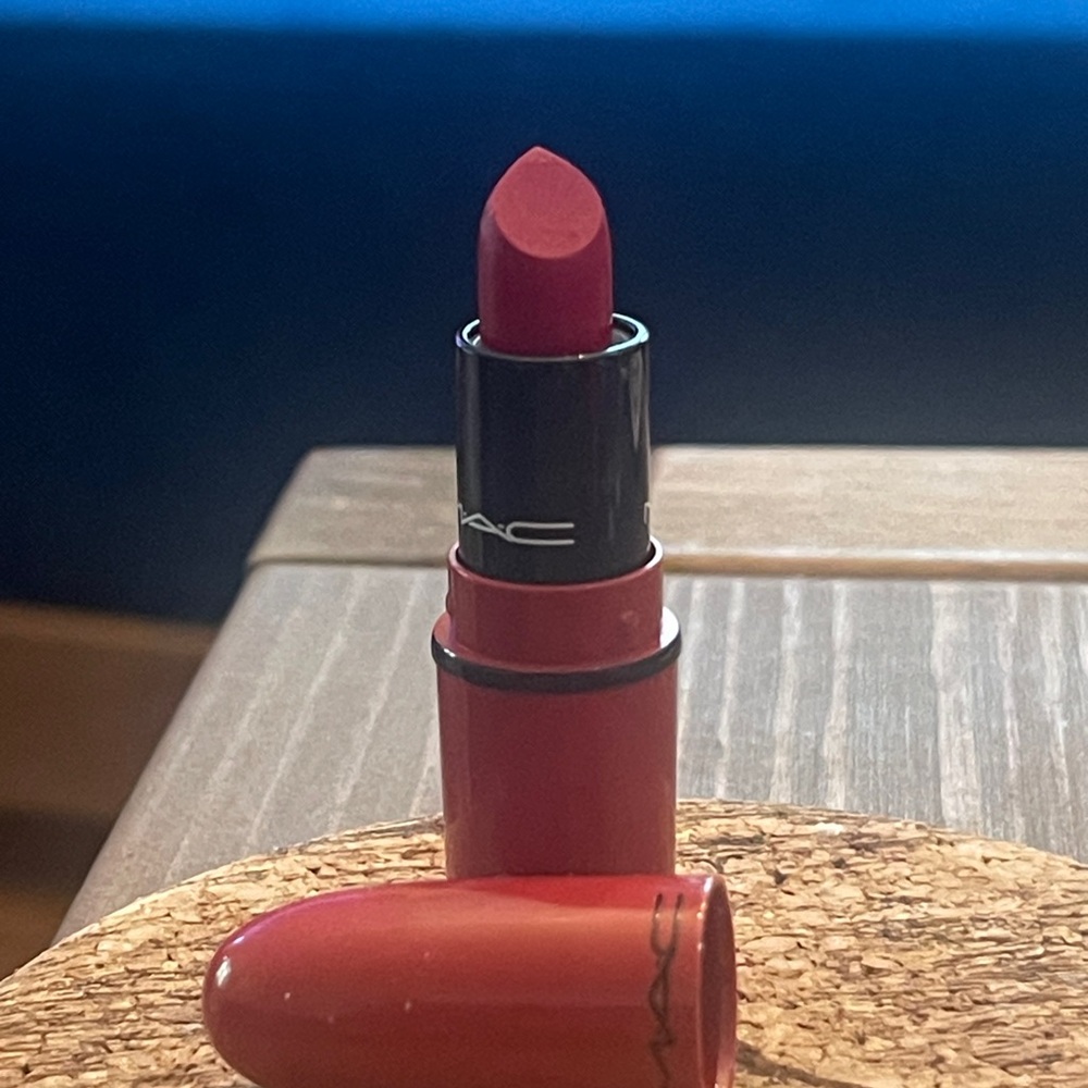 MAC Cosmetics Ruby Woo Red MINI Matte Lipstick Bold Pigmentation